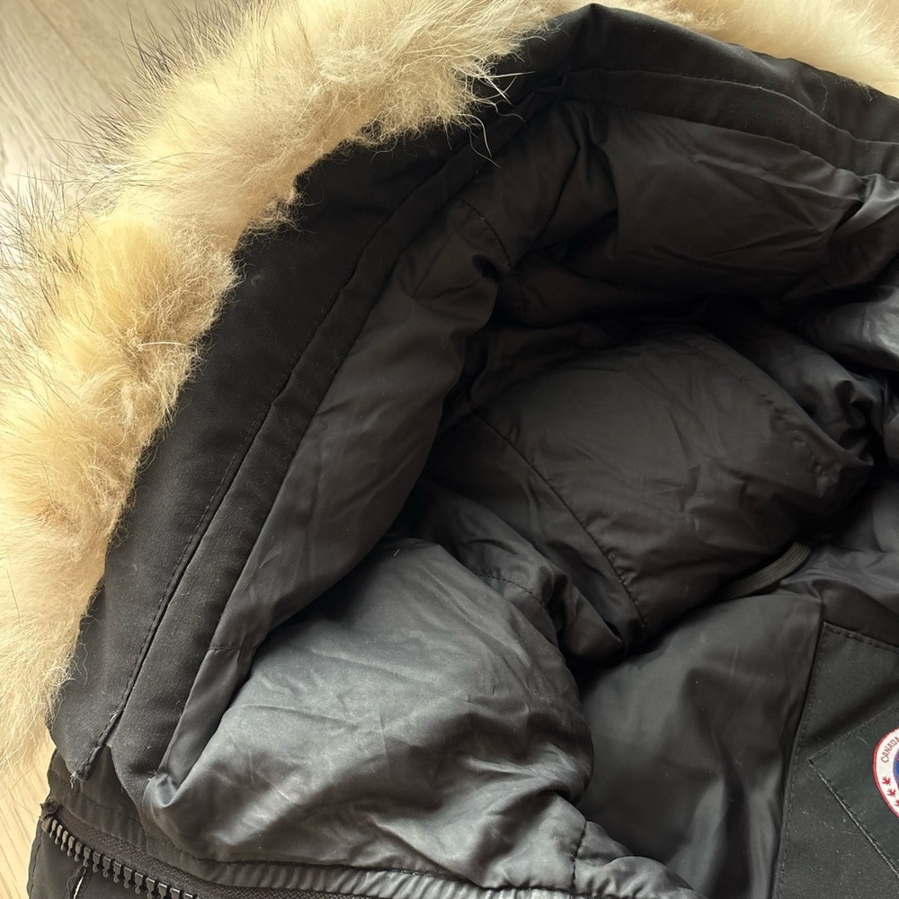 Canada Goose Montebello Parka Women Size Extra Small Black Mid Length XS 2530L - Picture 5 of 12